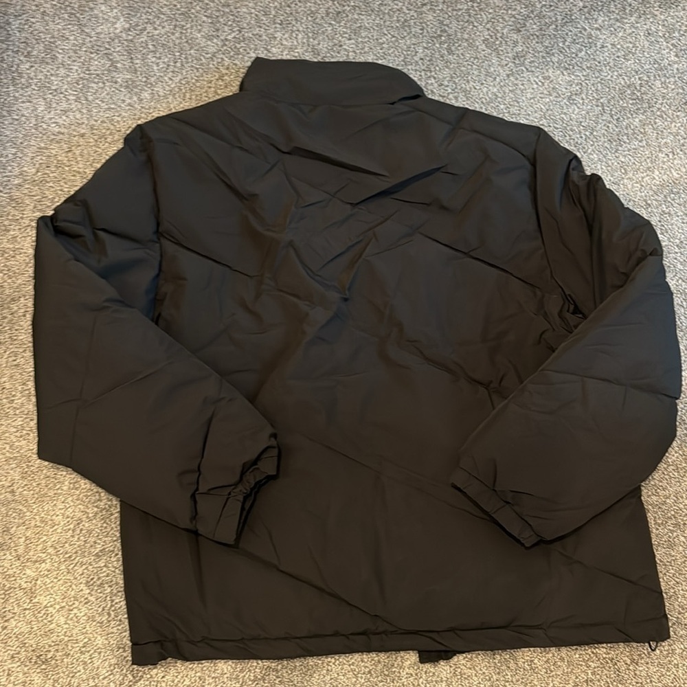 Black men’s puffer jacket - Picture 6 of 6